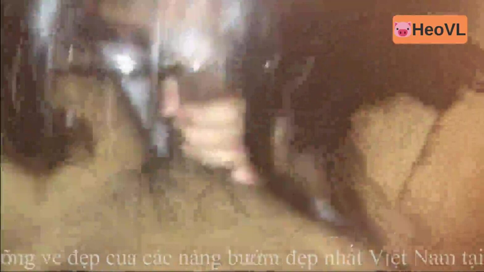 Nện nhanh em còn đi học trễ giờ rồi