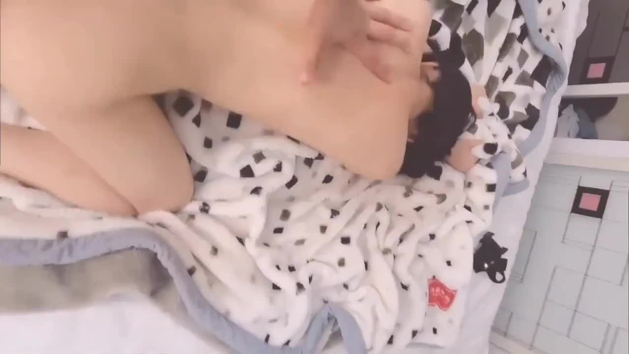 Em Dáng Đẹp Đụ Anh Tây Xăm Trổ Phần 2