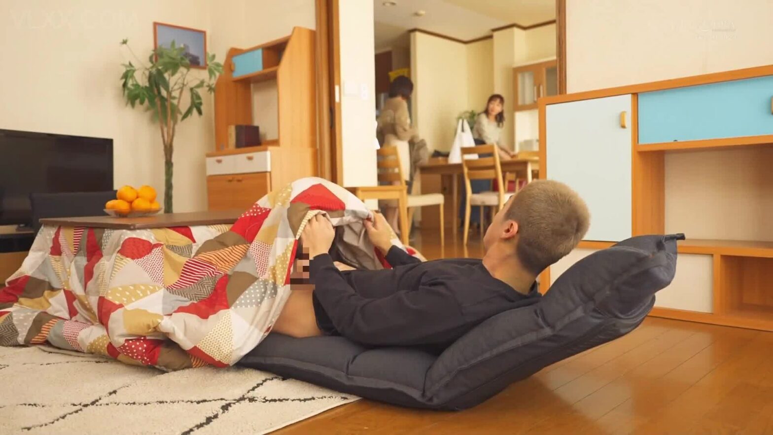 Chị Vú Bự Gạ Đụ Bồ Em Gái Siêu Dâm