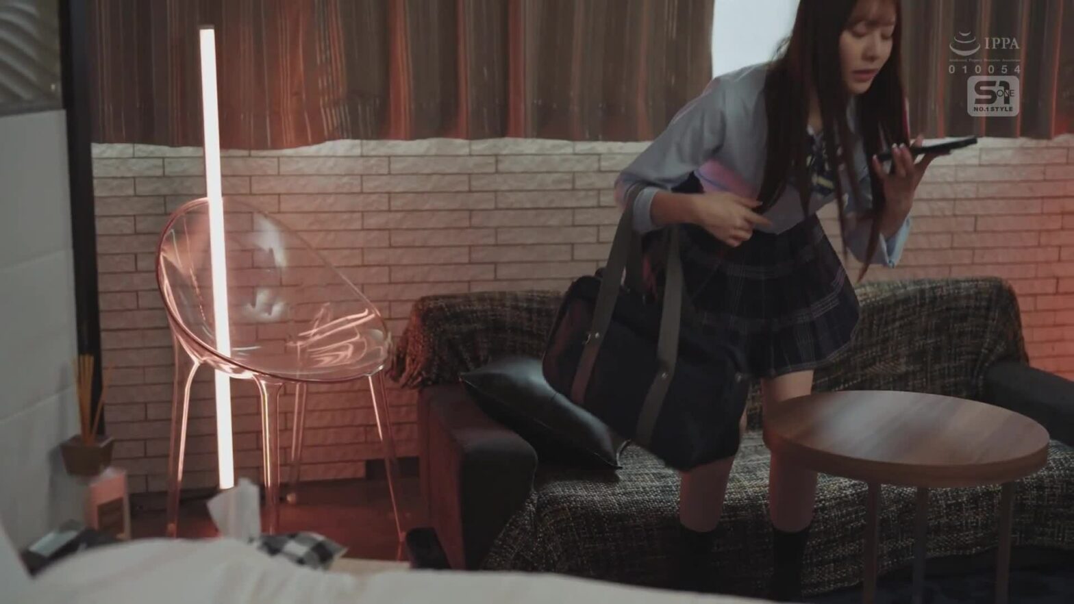 Ông Chú Chinh Phục Học Sinh Vô Cảm