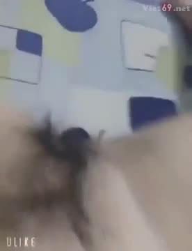 Mảnh khảnh mà vú không dây